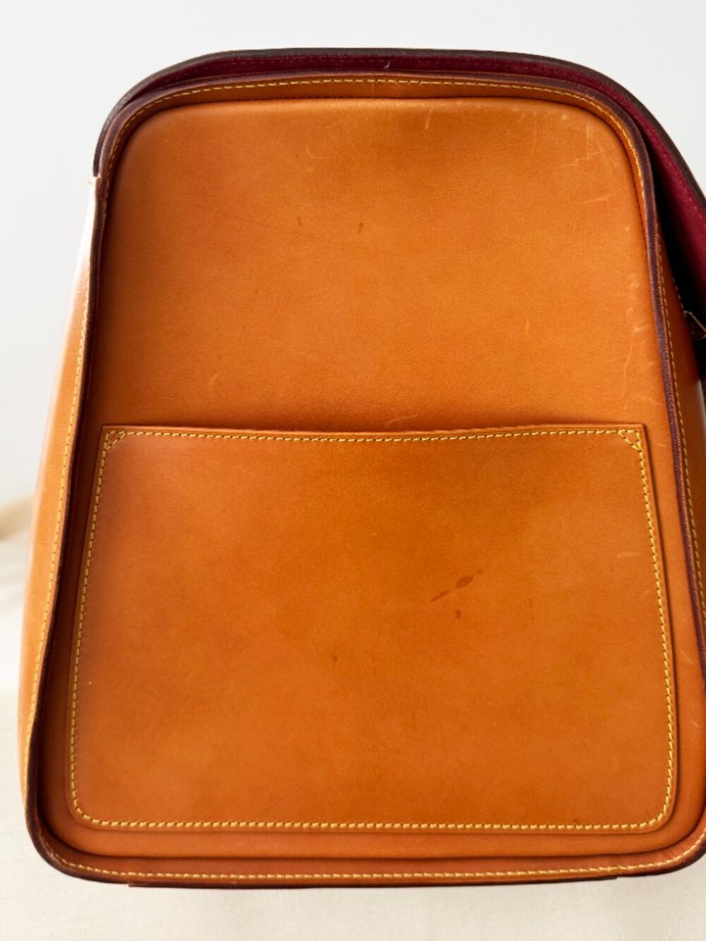 Louis Vuitton "Nubie" Weekender Bag in Natural Leather - Picture 9 of 16